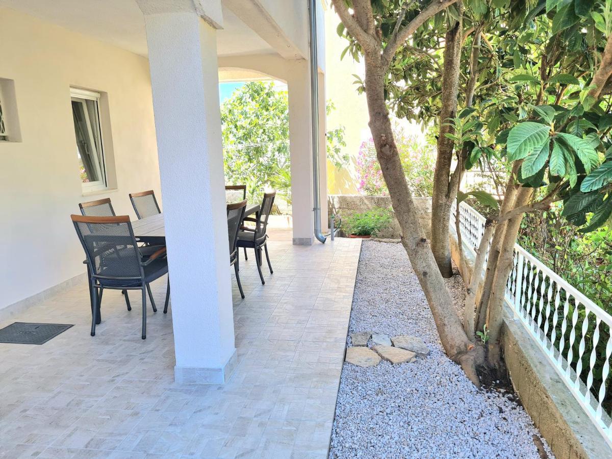 Apartment Ivana Brodarica  Luaran gambar
