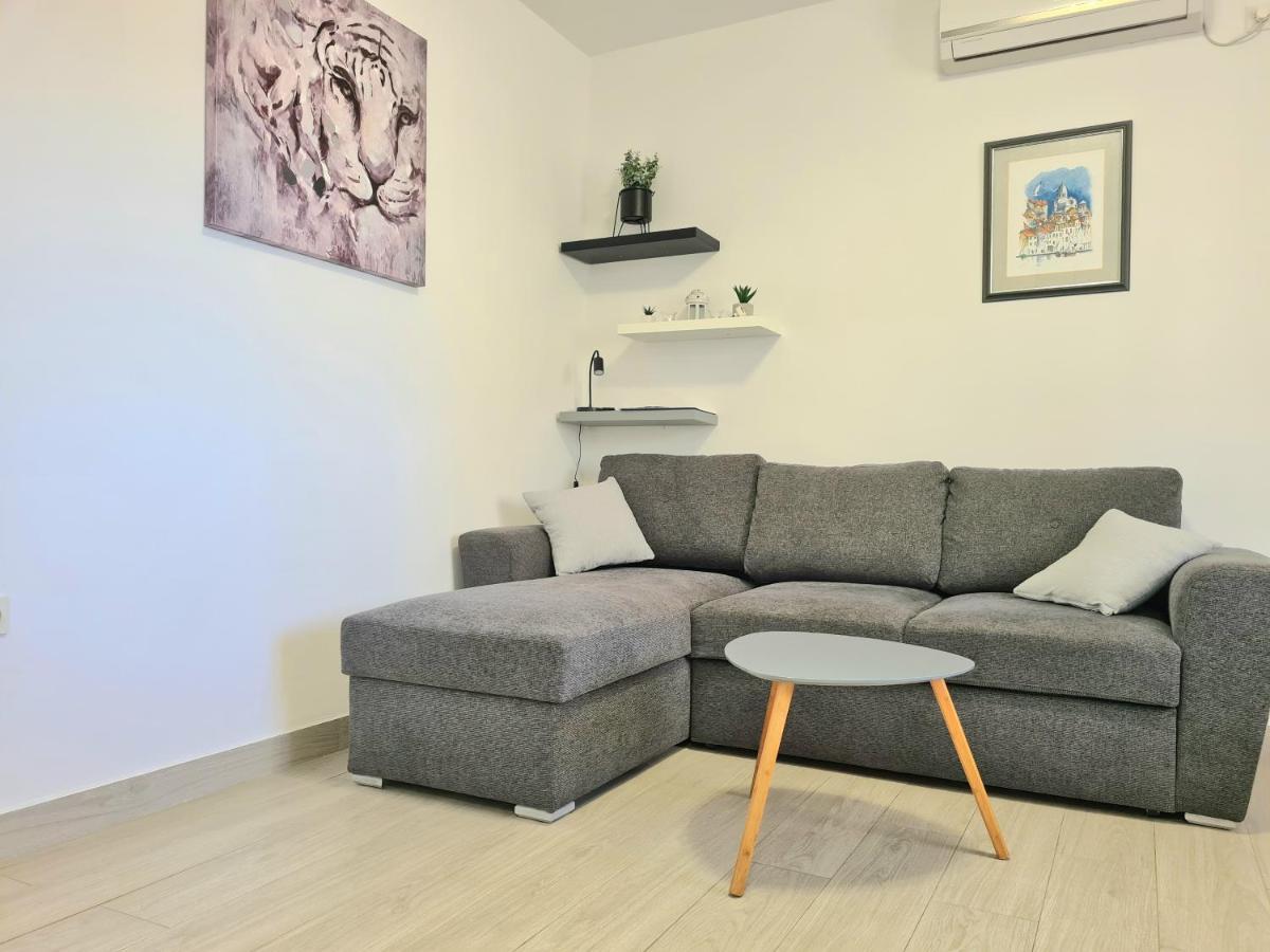 Apartment Ivana Brodarica  Luaran gambar