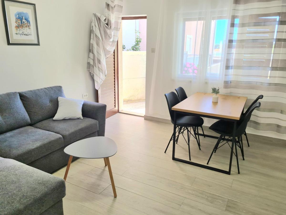 Apartment Ivana Brodarica  Luaran gambar